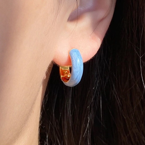 GP Blue Enamel Thick hoop earrings - Picture 4 of 4